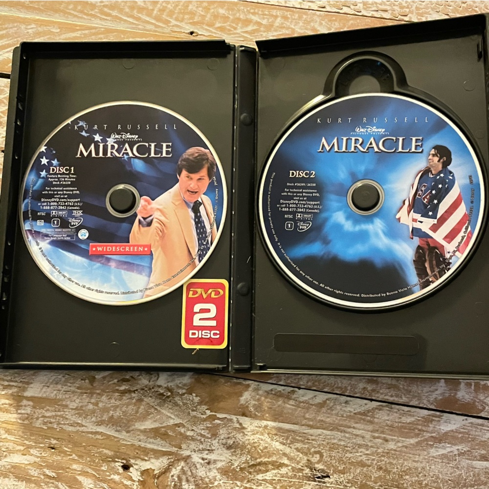 3/$15 u pick dvds📀or 1 for $10~ 🏒Miracle🏒